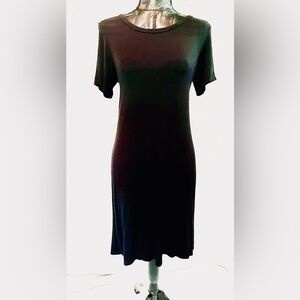 Olivia Rae Elegant Black Midi Dress